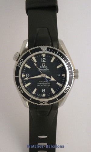 OMEGA Seamaster Planet Ocean